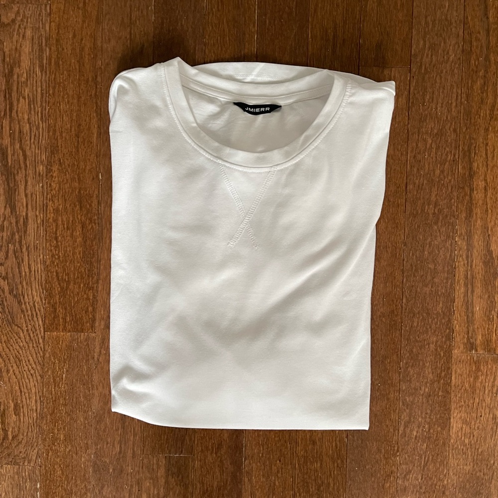 Men’s Basic White Long Sleeve Tee